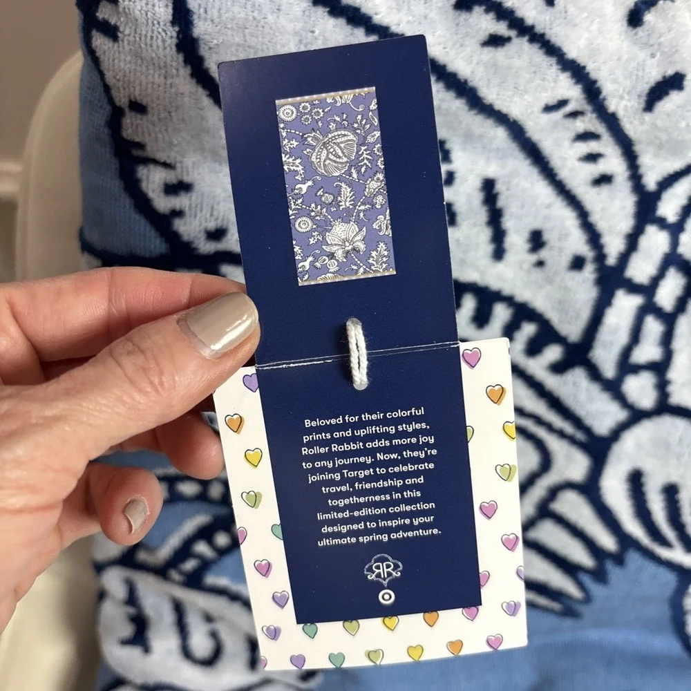 Roller Rabbit X Target Beach Towel Floral Vines Blue NEW - Picture 2 of 4